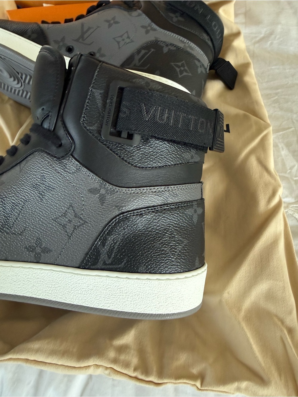 Louis Vuitton Men’s Rivoli Damier Graphite Monogram High-Top Sneakers - Picture 11 of 11